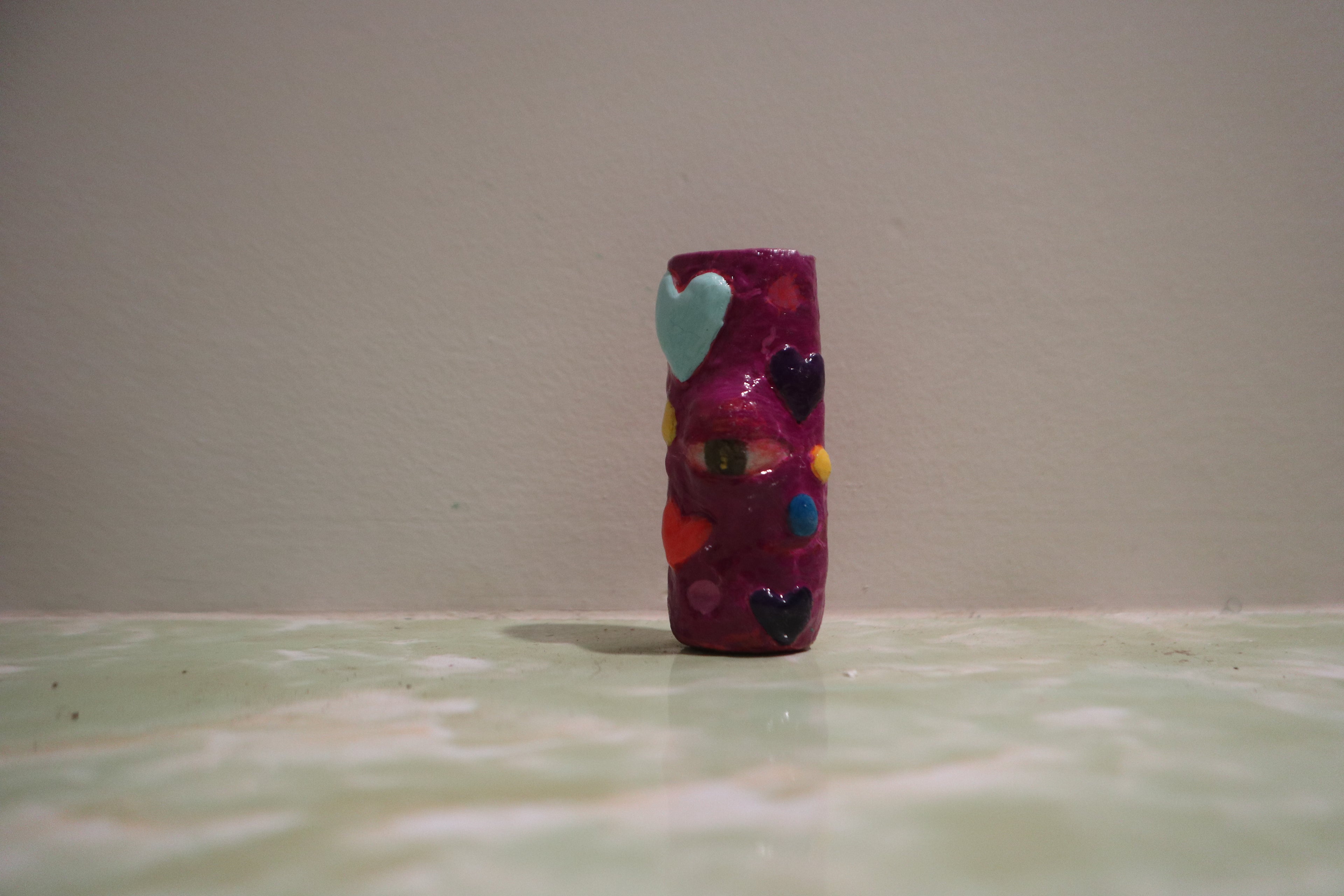 Heart & Eye Painted Lighter sleeve