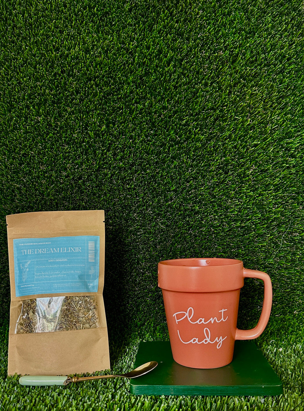 🌿  The Dream Elixir Herbal Tea