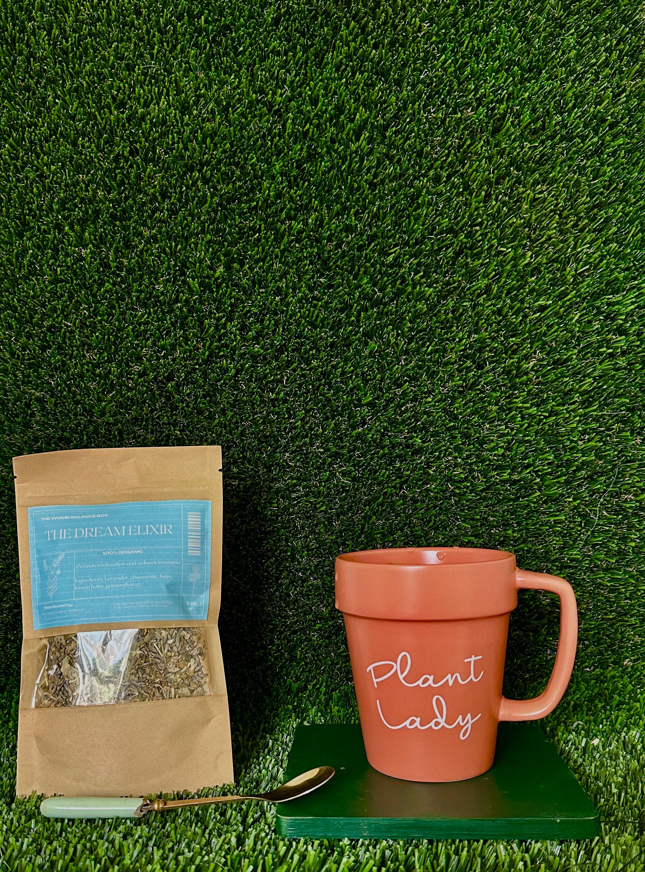 🌿  The Dream Elixir Herbal Tea