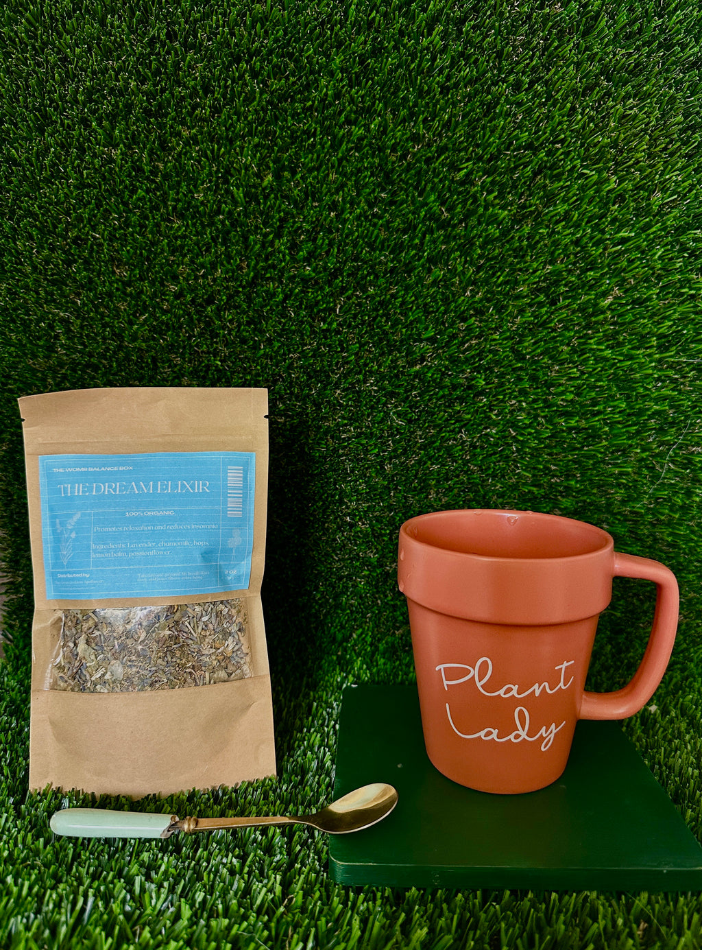 🌿  The Dream Elixir Herbal Tea